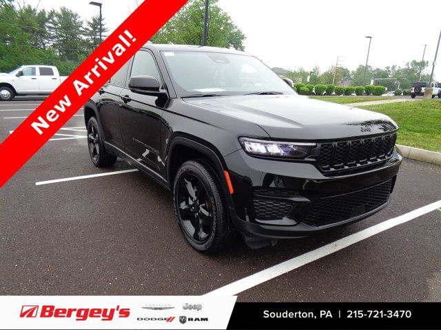 2023 Jeep Grand Cherokee Altitude