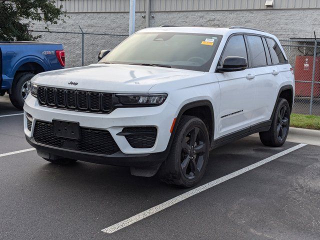 2023 Jeep Grand Cherokee Altitude