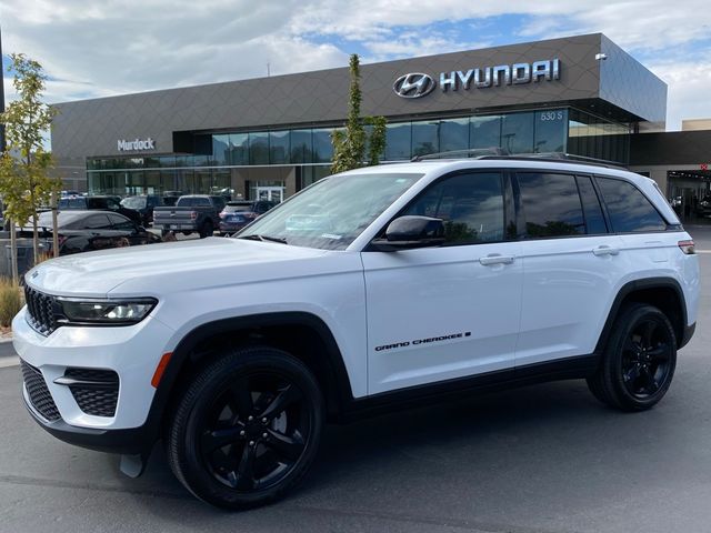 2023 Jeep Grand Cherokee Altitude