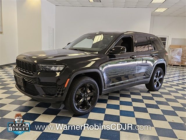 2023 Jeep Grand Cherokee Altitude