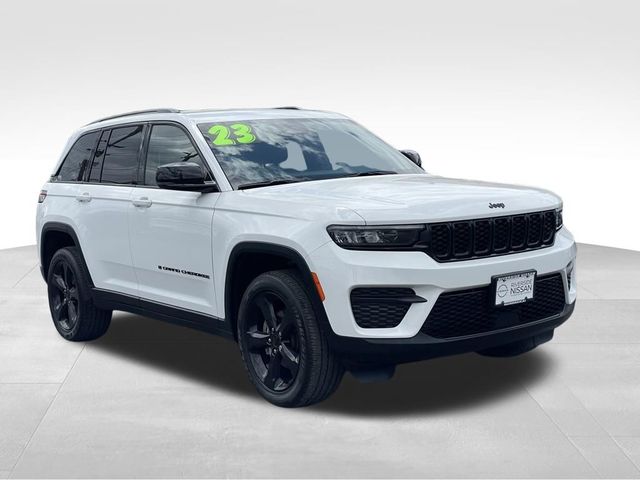 2023 Jeep Grand Cherokee Altitude