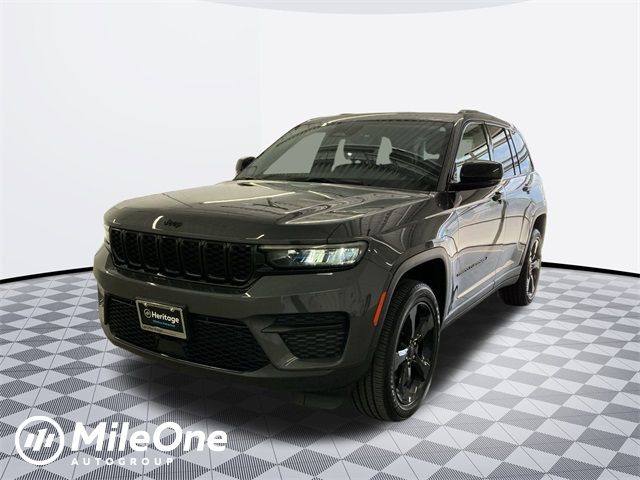 2023 Jeep Grand Cherokee Altitude