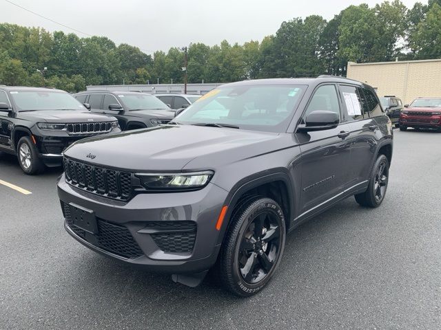 2023 Jeep Grand Cherokee Altitude