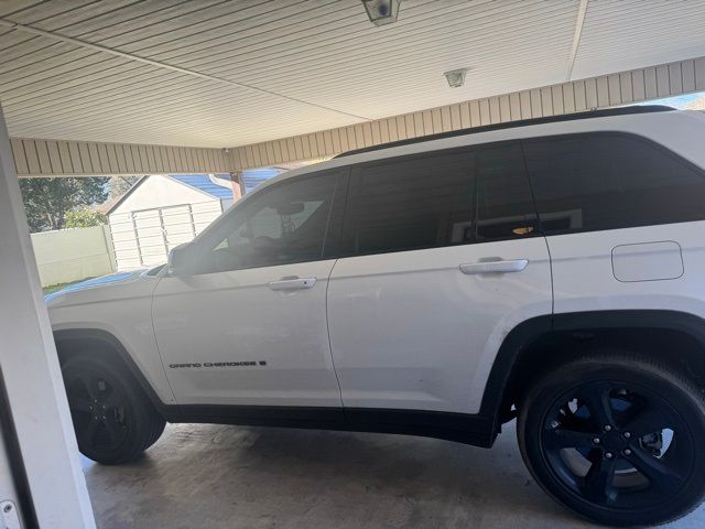 2023 Jeep Grand Cherokee Altitude