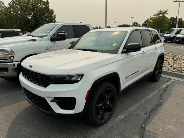 2023 Jeep Grand Cherokee Altitude