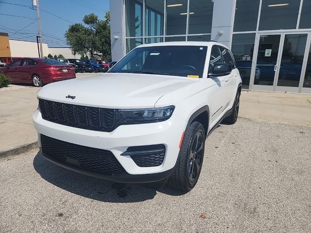 2023 Jeep Grand Cherokee Altitude