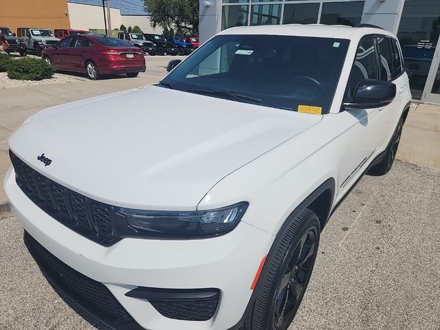 2023 Jeep Grand Cherokee Altitude