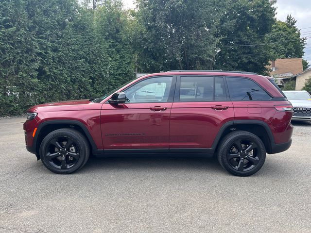 2023 Jeep Grand Cherokee Altitude