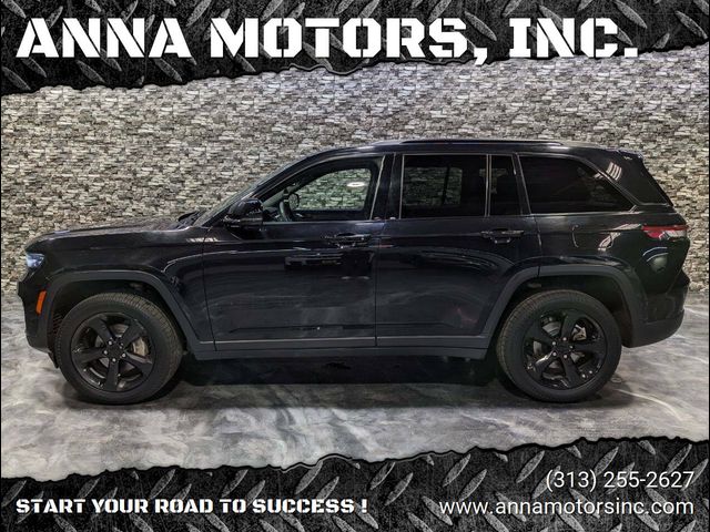 2023 Jeep Grand Cherokee Altitude