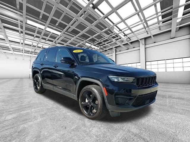 2023 Jeep Grand Cherokee Altitude