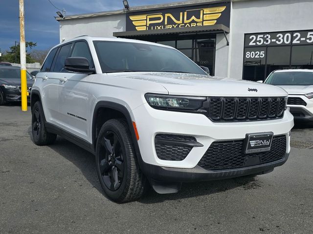 2023 Jeep Grand Cherokee Altitude