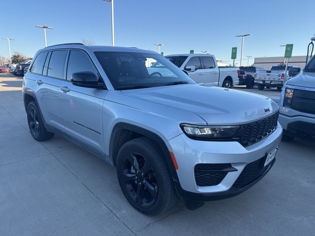 2023 Jeep Grand Cherokee Altitude X