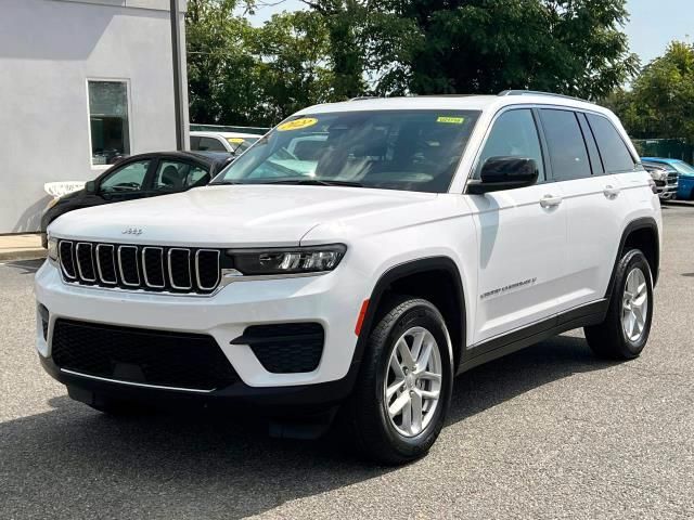 2023 Jeep Grand Cherokee Laredo X