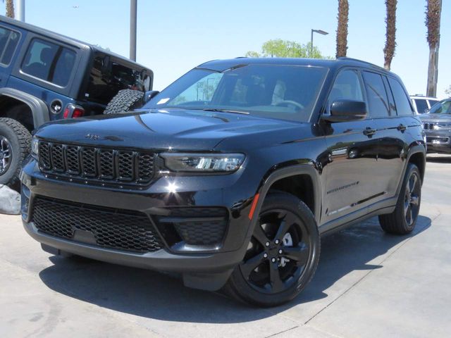 2023 Jeep Grand Cherokee Altitude