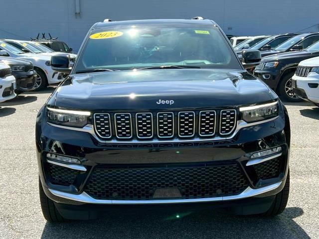 2023 Jeep Grand Cherokee Summit Reserve