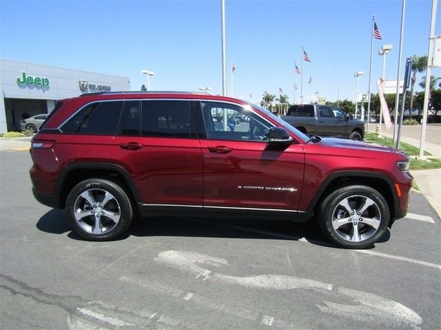 2023 Jeep Grand Cherokee 4xe Base