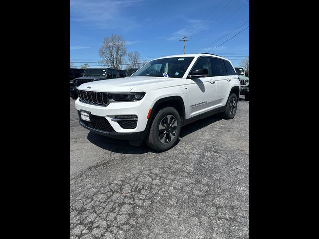 2023 Jeep Grand Cherokee 4xe Base