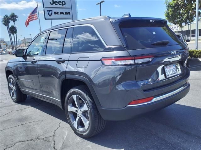 2023 Jeep Grand Cherokee 4xe Base