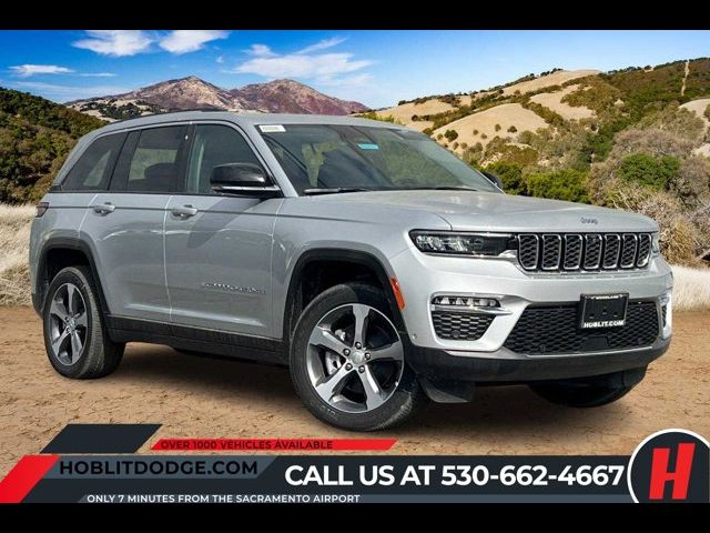 2023 Jeep Grand Cherokee 4xe Base