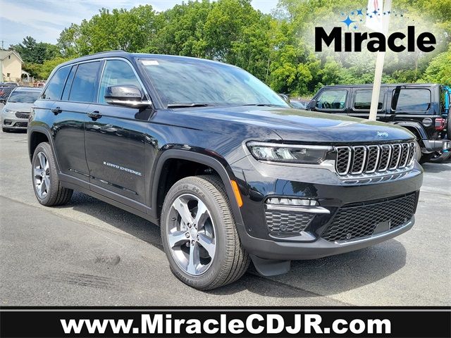 2023 Jeep Grand Cherokee 4xe Base