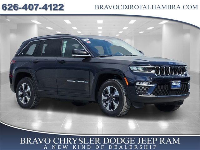 2023 Jeep Grand Cherokee 4xe Base