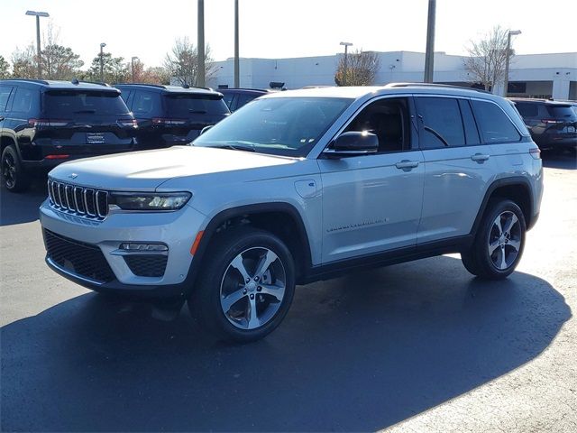 2023 Jeep Grand Cherokee 4xe Base