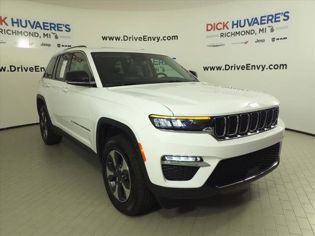 2023 Jeep Grand Cherokee 4xe Base