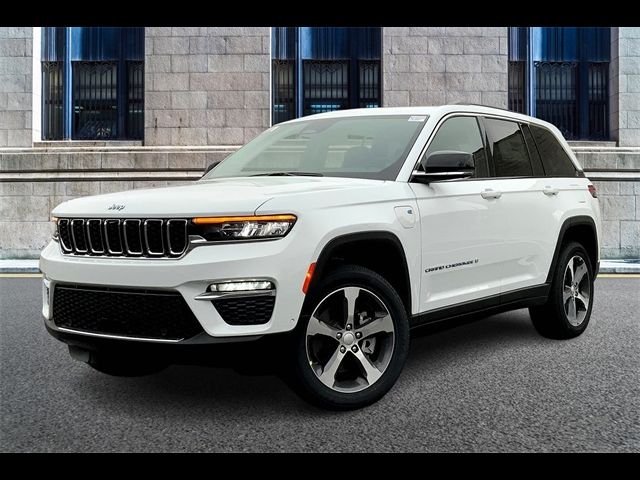 2023 Jeep Grand Cherokee 4xe Base