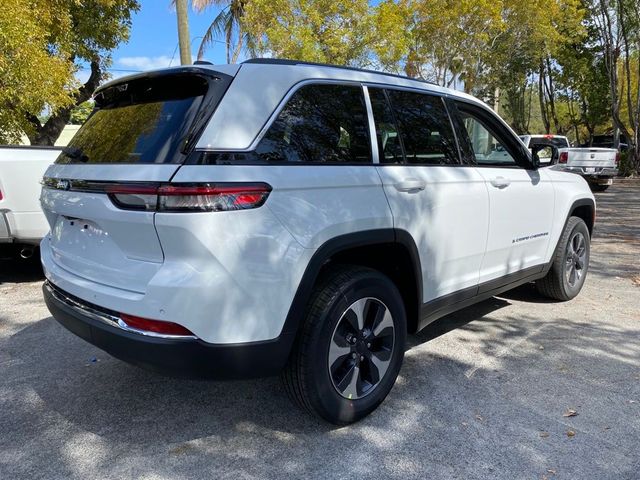 2023 Jeep Grand Cherokee 4xe Base