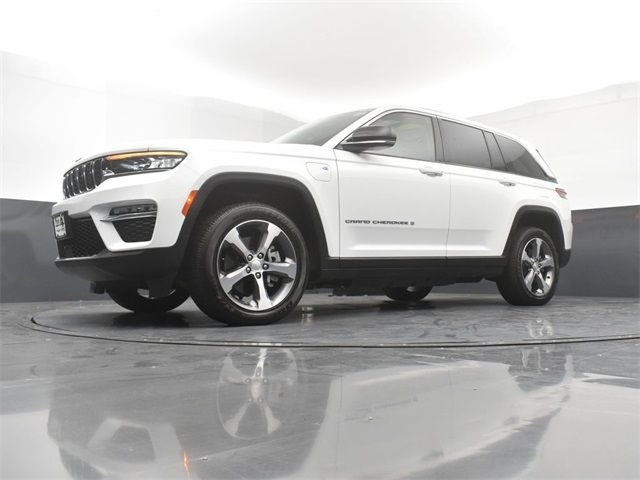 2023 Jeep Grand Cherokee 4xe Base