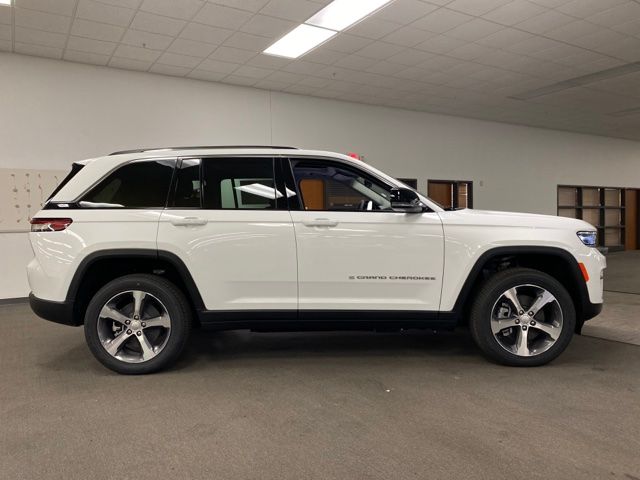 2023 Jeep Grand Cherokee 4xe Base