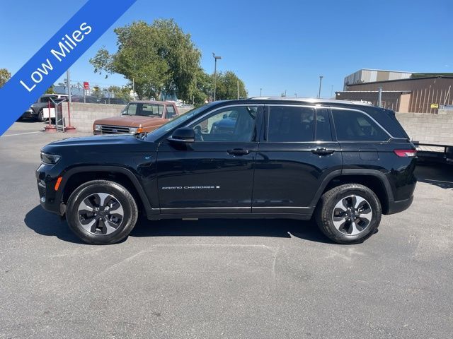 2023 Jeep Grand Cherokee 4xe Base