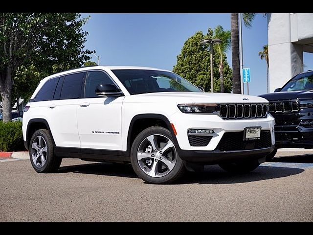 2023 Jeep Grand Cherokee 4xe Base