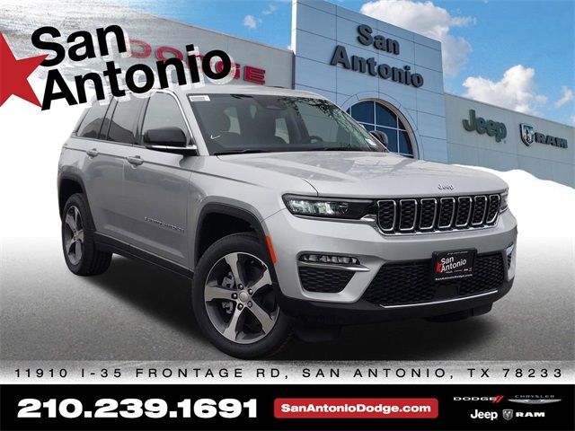 2023 Jeep Grand Cherokee 4xe Base