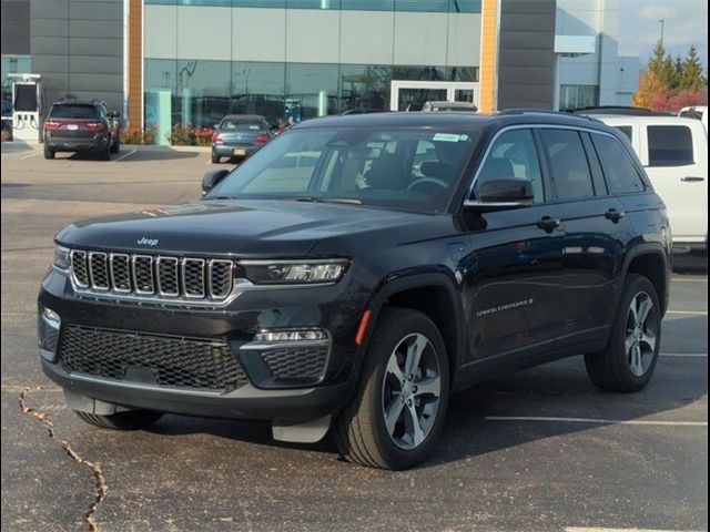 2023 Jeep Grand Cherokee 4xe Base