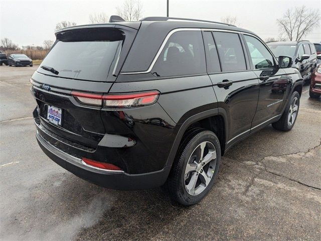 2023 Jeep Grand Cherokee 4xe Base