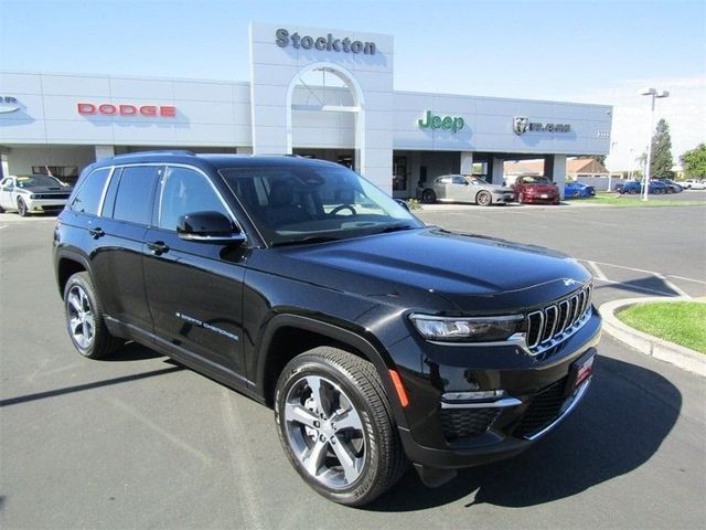 2023 Jeep Grand Cherokee 4xe Base