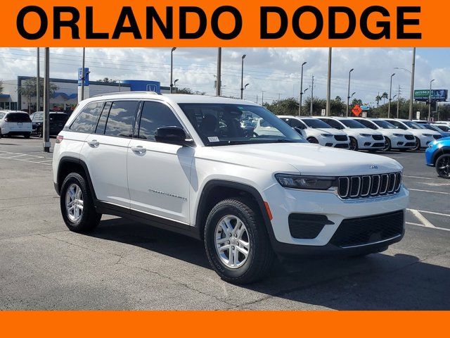 2023 Jeep Grand Cherokee Laredo