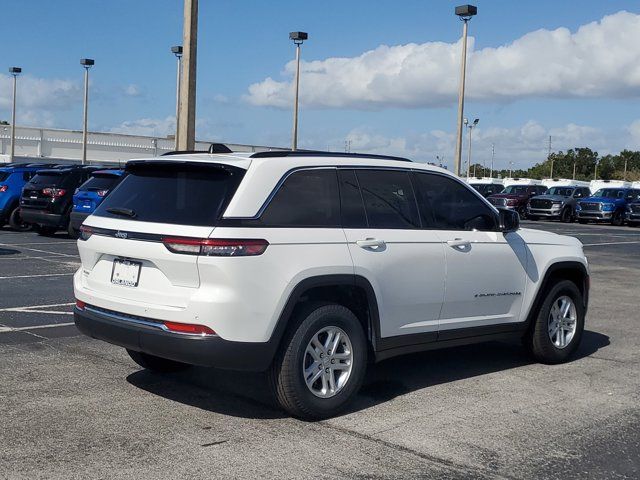 2023 Jeep Grand Cherokee Laredo