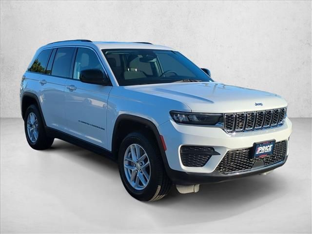 2023 Jeep Grand Cherokee Laredo