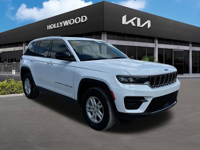 2023 Jeep Grand Cherokee Laredo