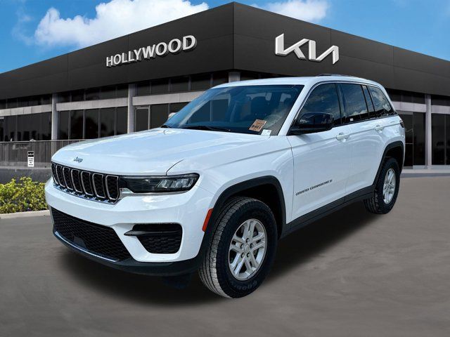 2023 Jeep Grand Cherokee Laredo