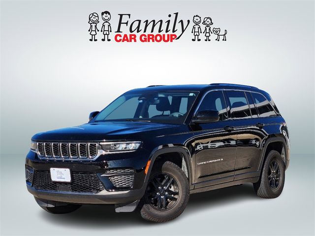 2023 Jeep Grand Cherokee Laredo