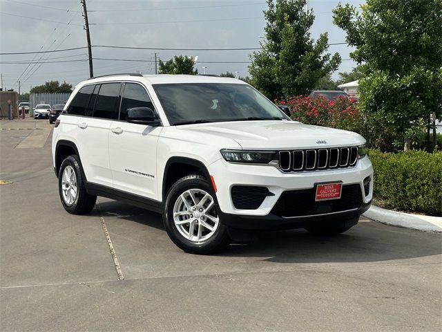 2023 Jeep Grand Cherokee Laredo