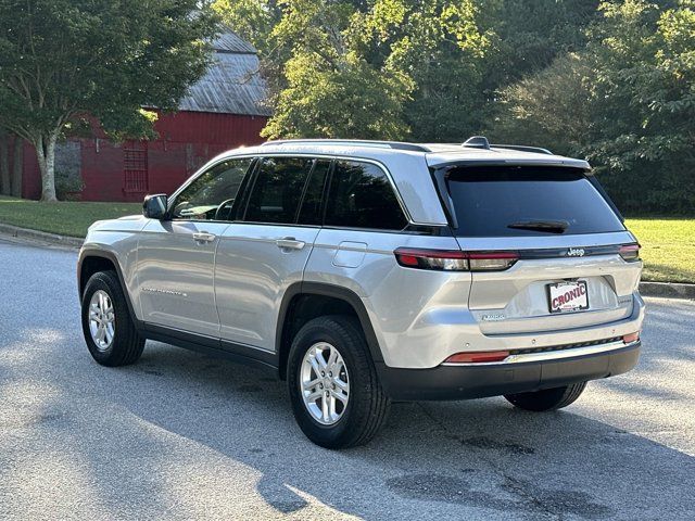 2023 Jeep Grand Cherokee Laredo