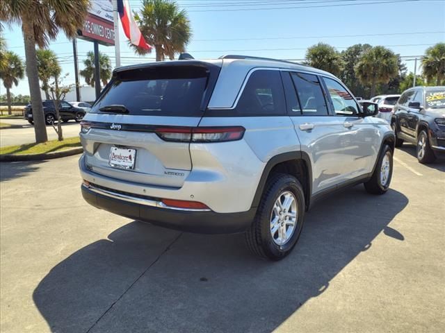 2023 Jeep Grand Cherokee Laredo