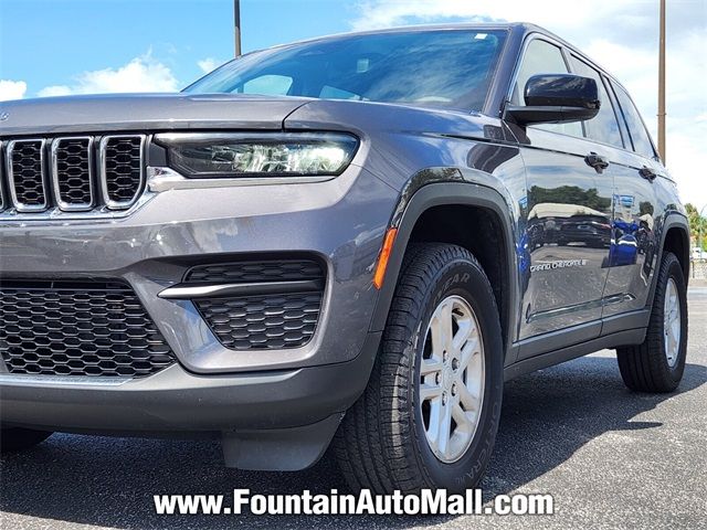 2023 Jeep Grand Cherokee Laredo