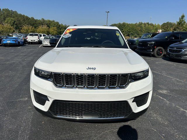 2023 Jeep Grand Cherokee Laredo