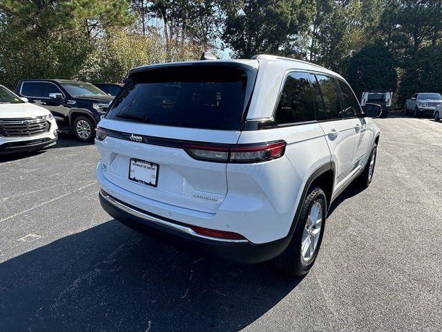 2023 Jeep Grand Cherokee Laredo