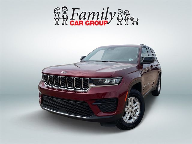 2023 Jeep Grand Cherokee Laredo